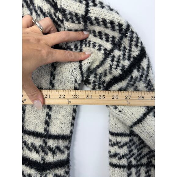 L*SPACE Stirling Sweater Coat in Plaid Ivory Black Women’s XL Cozy Quiet Luxury - Picture 8 of 10